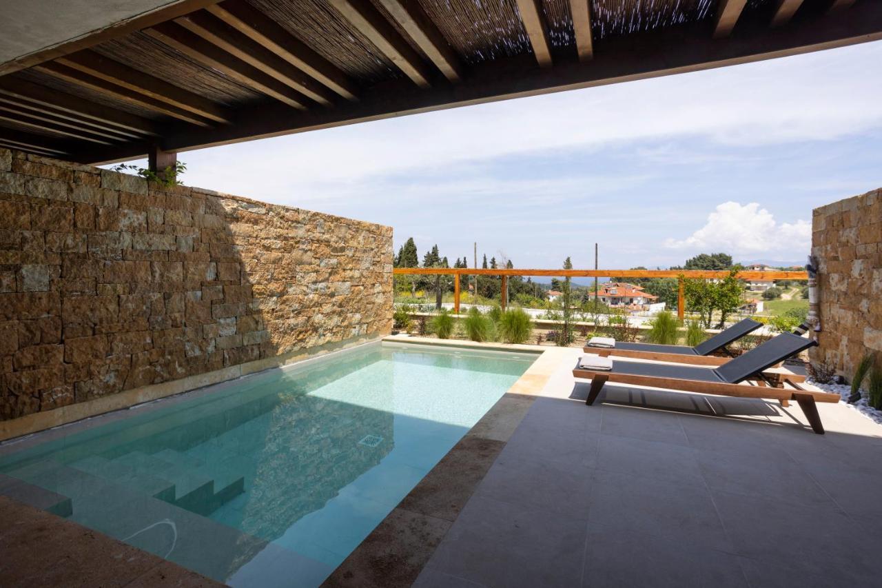 Pnoes Luxury Suites Палиури Экстерьер фото