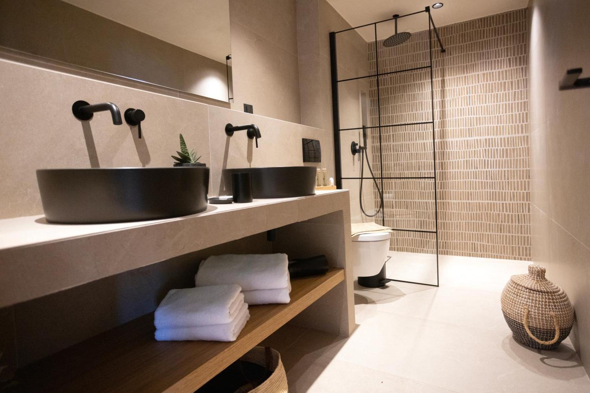 Pnoes Luxury Suites Палиури Экстерьер фото