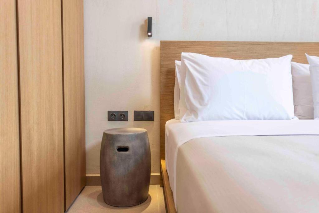Pnoes Luxury Suites Палиури Экстерьер фото